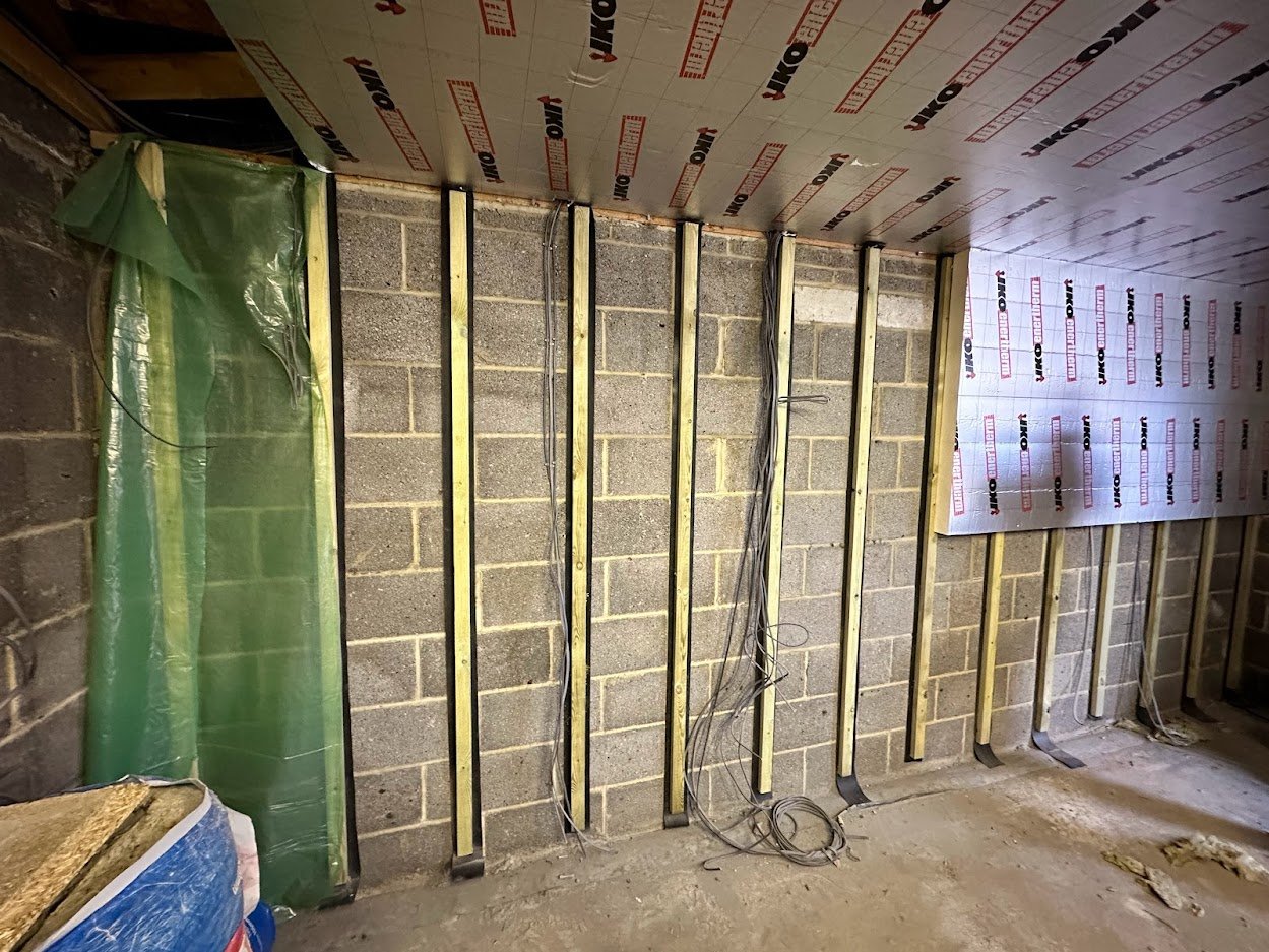Garage insulation installation process